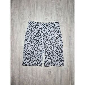 Unbranded Women's White and Black Shorts